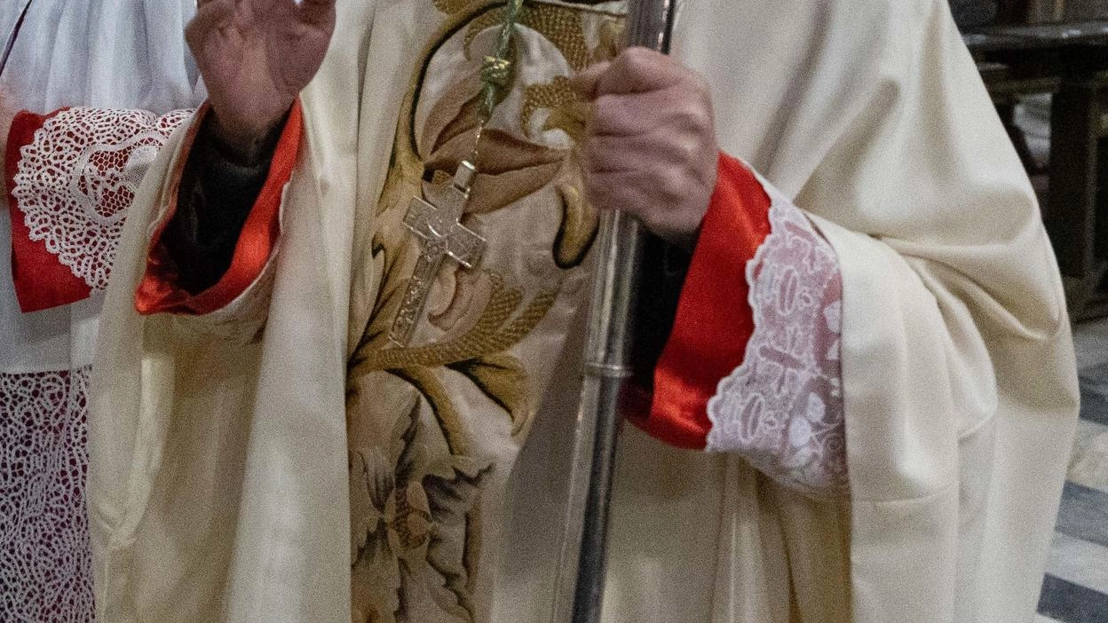 Monsignor Giovanni Paolo Benotto sul nuovo Pontefice: "Sguardo avanti" .