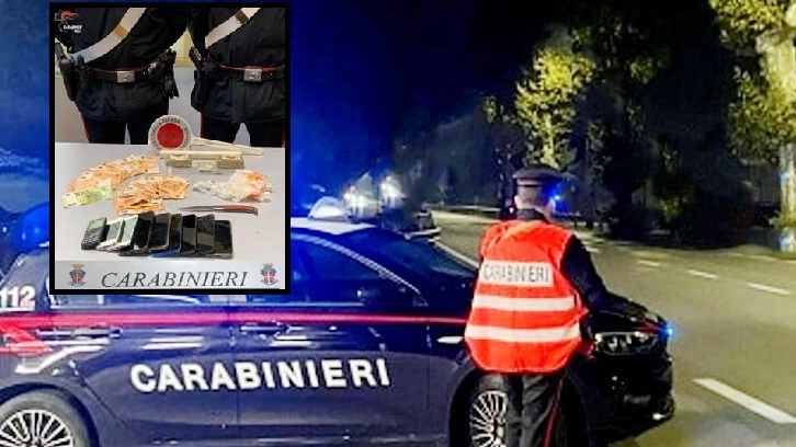 L’intervento dei carabinieri nella serata di domenica. La vittima portata in gravi condizioni a Cisanello