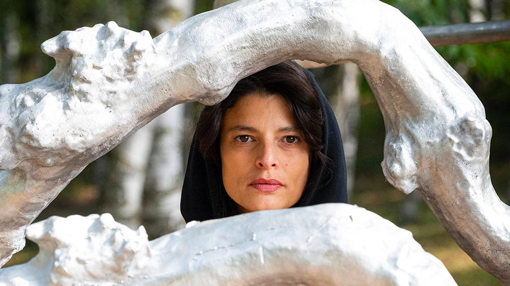 "Le mie opere nascono da quello che mi circonda, ciò che vedo mi ispira". Per lei un’altra conferma che celebra il suo percorso e il legame con la sua città. . "Le mie opere nascono da quello che mi circonda, ciò che vedo mi ispira". Per lei un’altra conferma che celebra il suo percorso e il legame con la sua città. .