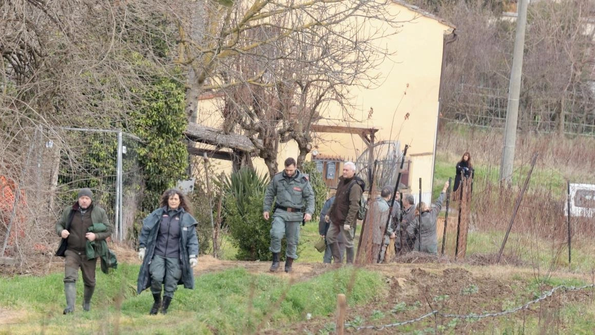 La cattura dei caprioli nei terreni di Soffiano, avvenuta ieri mattina La cattura dei caprioli nei terreni di Soffiano, avvenuta ieri mattina