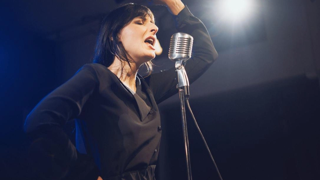 Veronica Rivolta in Piaf, venerdì a Bientina Veronica Rivolta in Piaf, venerdì a Bientina