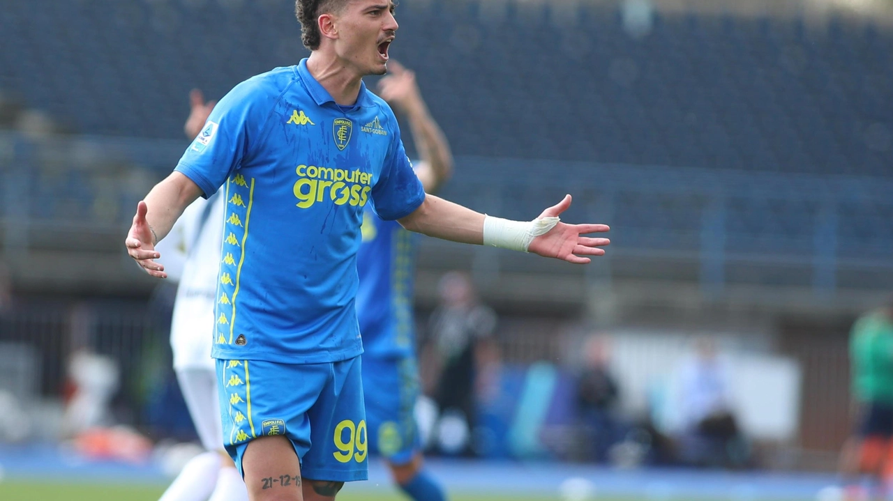 Empoli e Venezia si affrontano domenica in uno scontro diretto cruciale per la salvezza, con i lagunari in forma difensiva. Empoli e Venezia si affrontano domenica in uno scontro diretto cruciale per la salvezza, con i lagunari in forma difensiva.