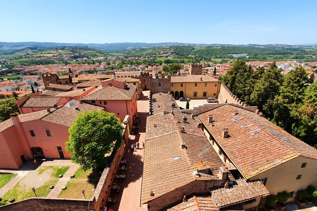 Vista di Certaldo dall'alto