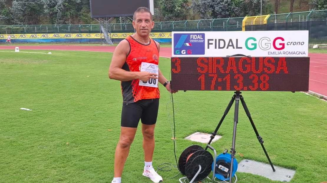 Tre medaglie conquistate dall’atleta colligiano Gianni Siragusa nel campionato nazionale individuale Aics Tre medaglie conquistate dall’atleta colligiano Gianni Siragusa nel campionato nazionale individuale Aics