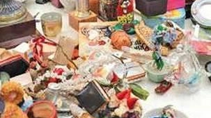 Una bancarella di ’Curiosando’ Una bancarella di ’Curiosando’