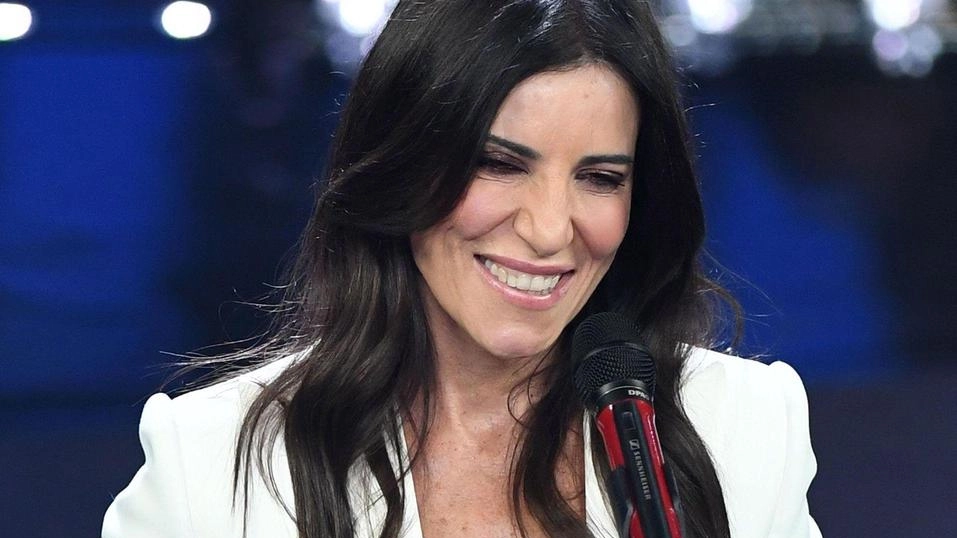 Paola Turci, la cantante romana compirà 61 anni il prossimo 12 settembre Paola Turci, la cantante romana compirà 61 anni il prossimo 12 settembre