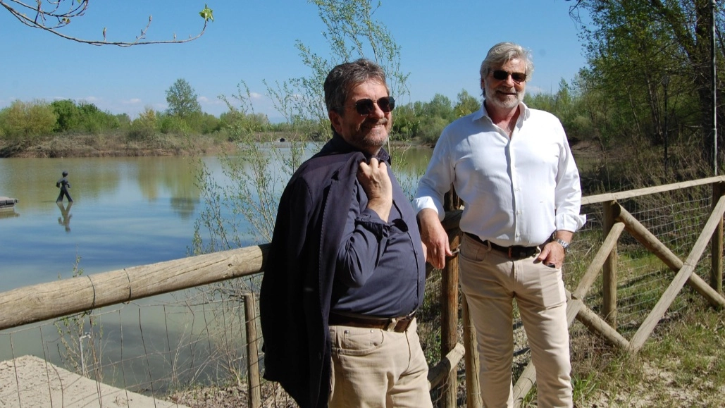 Il sindaco Giampiero Fossi con Andrea Marzi ad della società Isola dei Renai