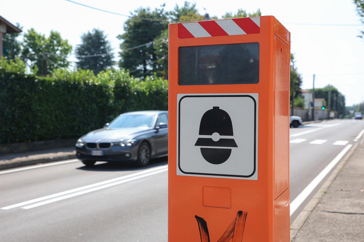 Multe, il paesino che fa cassa con l’autovelox (e le polemiche). Da Grosseto a Campagnatico, i numeri e gli incassi Multe, il paesino che fa cassa con l’autovelox (e le polemiche). Da Grosseto a Campagnatico, i numeri e gli incassi