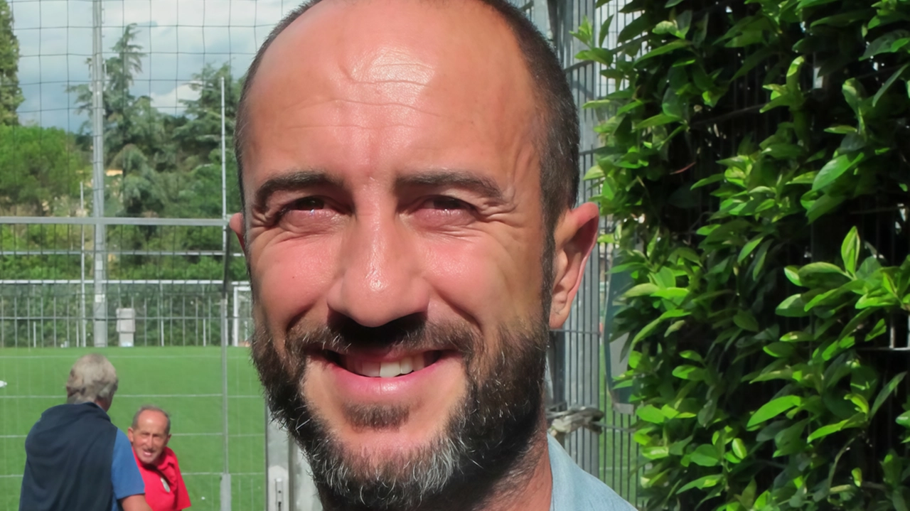 Aggiornamenti su trasferimenti e cambi di staff nei club dilettantistici, con focus su Serie D, Eccellenza e Promozione. Aggiornamenti su trasferimenti e cambi di staff nei club dilettantistici, con focus su Serie D, Eccellenza e Promozione.