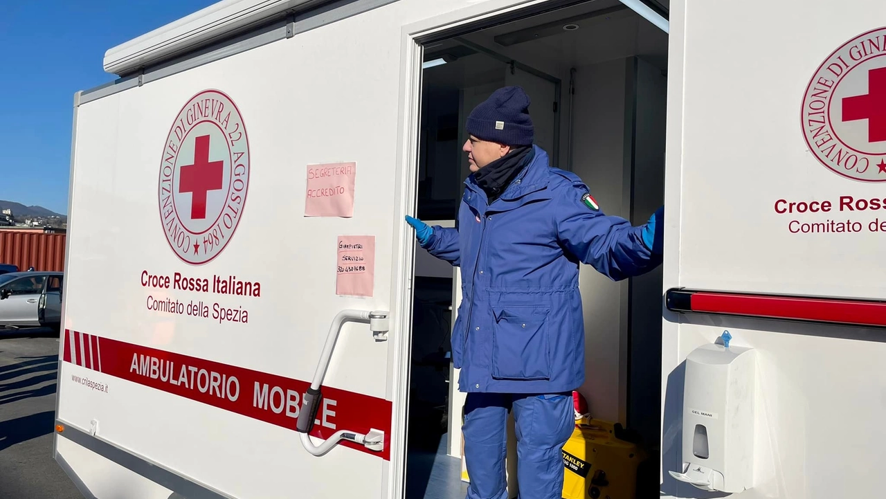 La Cri metterà a disposizione di Asl5 un ambulatorio mobile (foto di repertorio) La Cri metterà a disposizione di Asl5 un ambulatorio mobile (foto di repertorio)