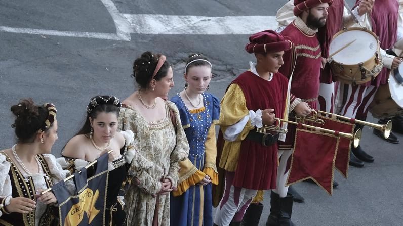 Villafranca, bilanci e progetti dell’associazione “Senza Tempo“ "Il fascino antico arriva dritto al cuore, un viaggio emozionante". Villafranca, bilanci e progetti dell’associazione “Senza Tempo“ "Il fascino antico arriva dritto al cuore, un viaggio emozionante".
