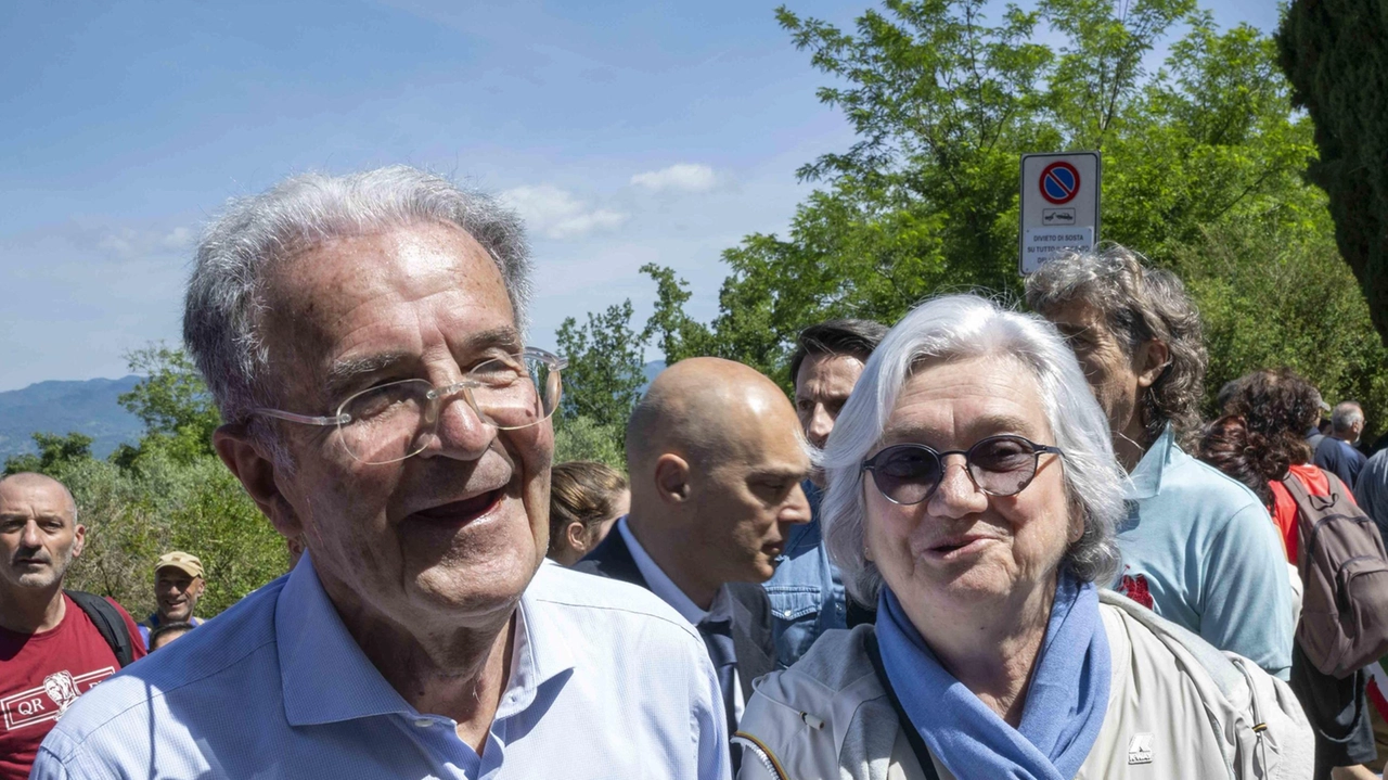 Sulle orme di don Milani: "La sua lezione senza tempo?. Non esiste guerra giusta"