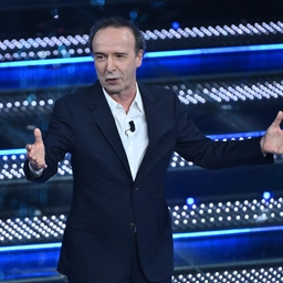 Roberto Benigni, una vita da Sogno: il ritorno in prima serata del grande artista toscano