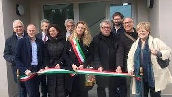 Il progetto «Gello Living» è cultimato con. la realizzazione di ventidue appartamenti a canone calmierato facenti parte del secondo lotto di via del Purgatorio. Ieri il taglio del nastro Il progetto «Gello Living» è cultimato con. la realizzazione di ventidue appartamenti a canone calmierato facenti parte del secondo lotto di via del Purgatorio. Ieri il taglio del nastro
