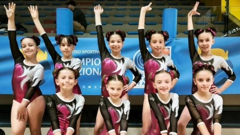 Le atlete della White Gym Amiata di Santa Fiora hanno brillato nelle finali nazionali Csi che si sono svolte a Lignano Sabbiadoro Le atlete della White Gym Amiata di Santa Fiora hanno brillato nelle finali nazionali Csi che si sono svolte a Lignano Sabbiadoro