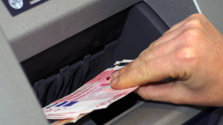 Soldi scomparsi dal conto corrente, Poste deve risarcire l’intero importo