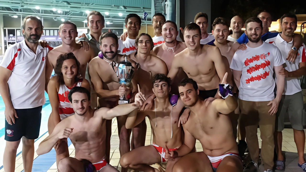 Per il secondo anno consecutivo la squadra gigliata vince il titolo tricolore. La formazione di Oncini si è imposta nella finale contro il Perugia 36-34. Per il secondo anno consecutivo la squadra gigliata vince il titolo tricolore. La formazione di Oncini si è imposta nella finale contro il Perugia 36-34.
