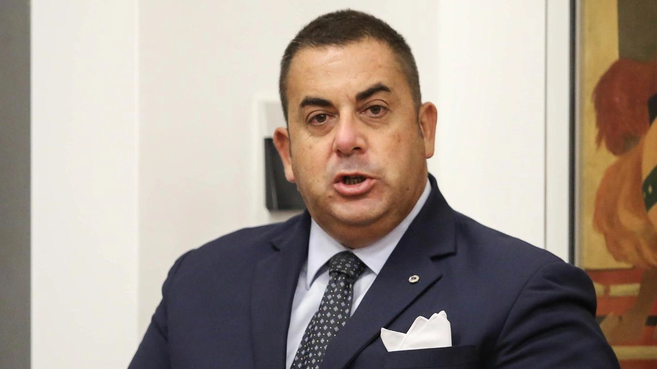 L’appello dell’amministrazione comunale del sindaco Antonino Ruggiano per l’utilizzo dei bus gratuiti: l’obiettivo è tenere le auto private fuori dalle mura finché non saranno terminati i numerosi cantieri