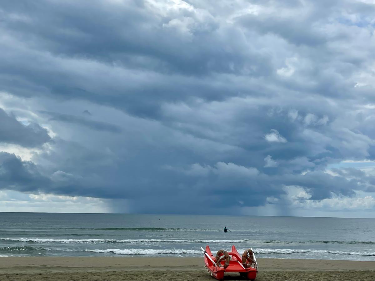 Meteo Toscana: pioggia in arrivo, poi torna l’estate. Attesi più di 30 gradi