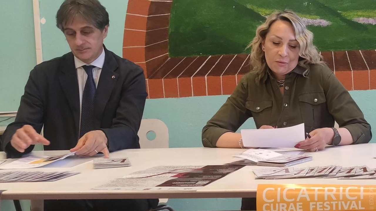 ‘Cicatrici’ da festival. Il teatro, la mediazione e la giustizia riparativa diventano “Curae”