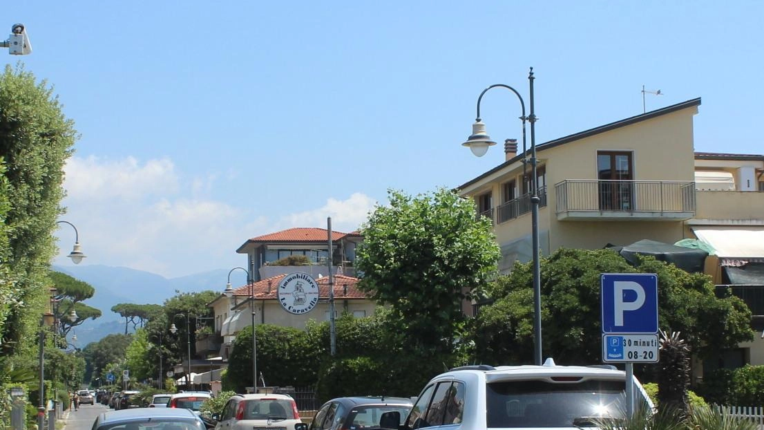 Il varco Ztl tra lungomare e via Cavour Il varco Ztl tra lungomare e via Cavour
