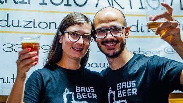 https://www.lanazione.it/image-service/view/acePublic/alias/contentid/NzljM2UyYzctMzk3Ny00/0/se-il-festival-e-gourmet-brindiamo-con-nina-birra-di-grano-empolese.jpeg?f=16:9&w=1200&h=630