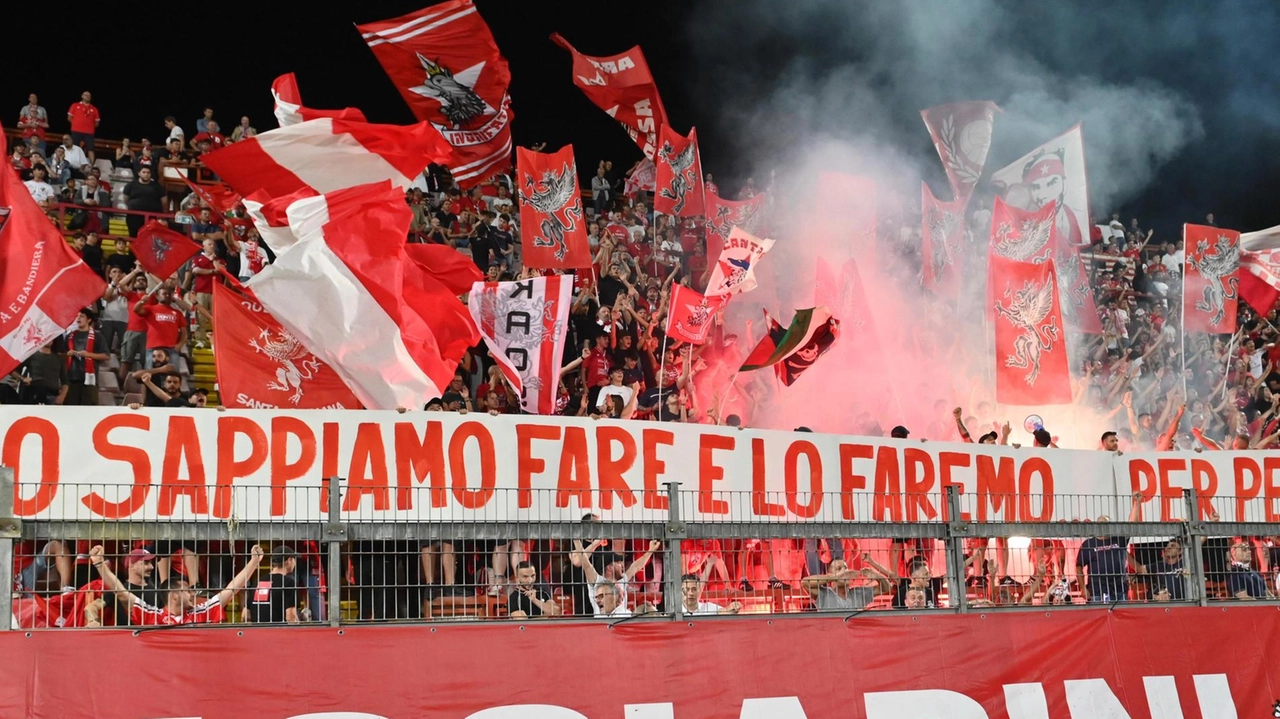 Si torna in trasferta. I tifosi biancorossi saranno di scena a Sestri Levante, nell’impianto che ospita il Bra. Prende il...