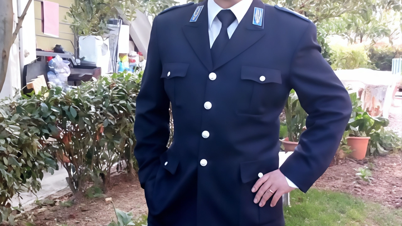 Antonio Discianni, agente di Polizia Penitenziaria, aveva 57 anni Antonio Discianni, agente di Polizia Penitenziaria, aveva 57 anni