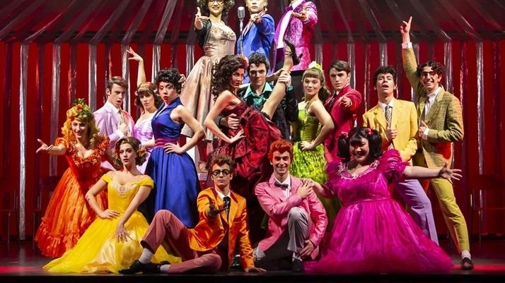 Un (nuovo) musical delle meraviglie sbarca sul palcoscenico del Lyrick di Assisi nell’ambito della stagione “Edizione straordinaria”, organizzata da ZonaFranca,... Un (nuovo) musical delle meraviglie sbarca sul palcoscenico del Lyrick di Assisi nell’ambito della stagione “Edizione straordinaria”, organizzata da ZonaFranca,...