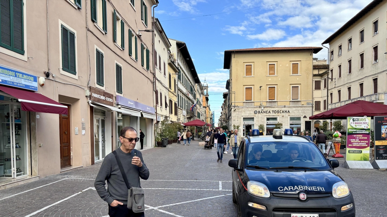 PONTEDERA "Cari amministratori ci avreste ascoltato tempo fa forse la situazione sarebbe diversa. Cari concittadini quanto tempo, rischi e tranquillità avete... PONTEDERA "Cari amministratori ci avreste ascoltato tempo fa forse la situazione sarebbe diversa. Cari concittadini quanto tempo, rischi e tranquillità avete...