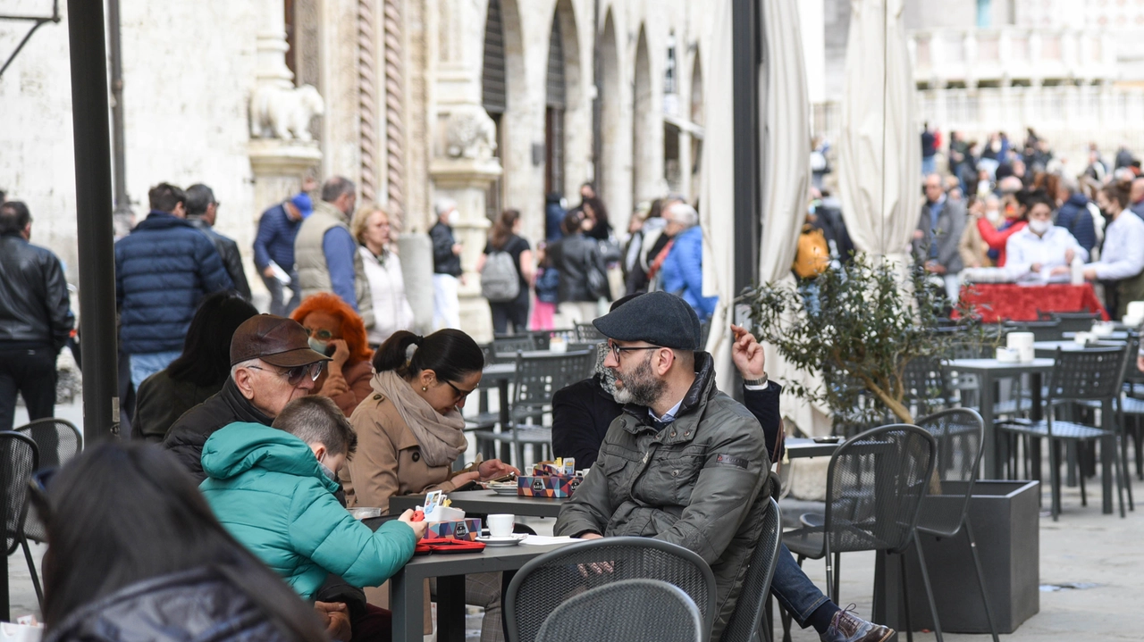 La perdita di potere d’acquisto degli umbri pesa anche sui consumi e sull’intero sistema La perdita di potere d’acquisto degli umbri pesa anche sui consumi e sull’intero sistema