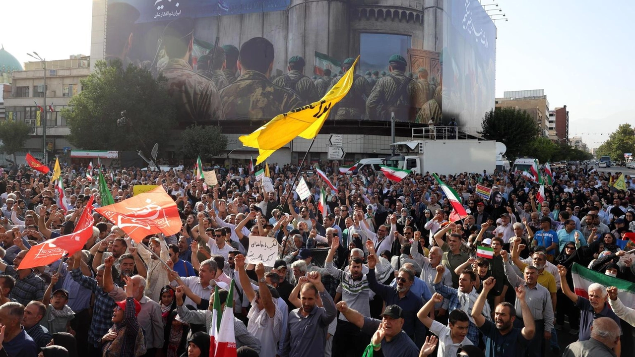 'Obiettivo protesta interna per far cadere governo ayatollah' 'Obiettivo protesta interna per far cadere governo ayatollah'