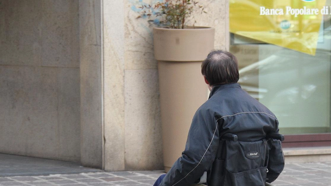 Fra i Comuni toscani che riceveranno un contributo fino a 50mila euro per l’eliminazione di barriere architettoniche, ci sono anche... Fra i Comuni toscani che riceveranno un contributo fino a 50mila euro per l’eliminazione di barriere architettoniche, ci sono anche...