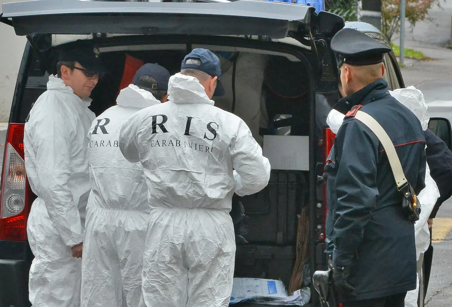 Anziana trovata morta in casa, svolta un anno dopo: indagine per omicidio