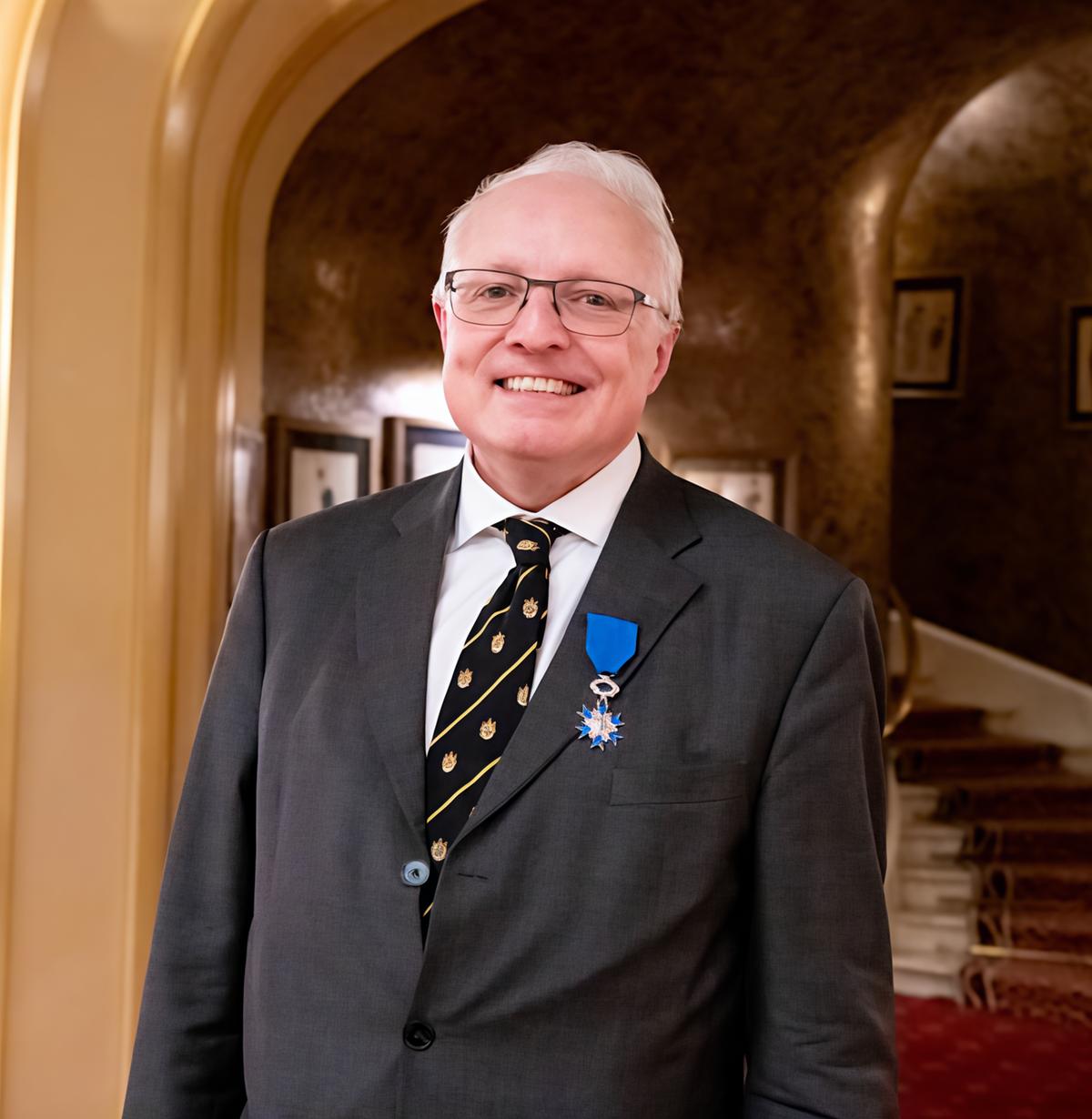 https://www.lanazione.it/image-service/view/acePublic/alias/contentid/ODAxZTNmYTMtZTcyNi00/0/la-playlist-di-napoleone-conferenza-concerto-con-il-prof-peter-hicks.jpeg?f=1.91:1&w=1200