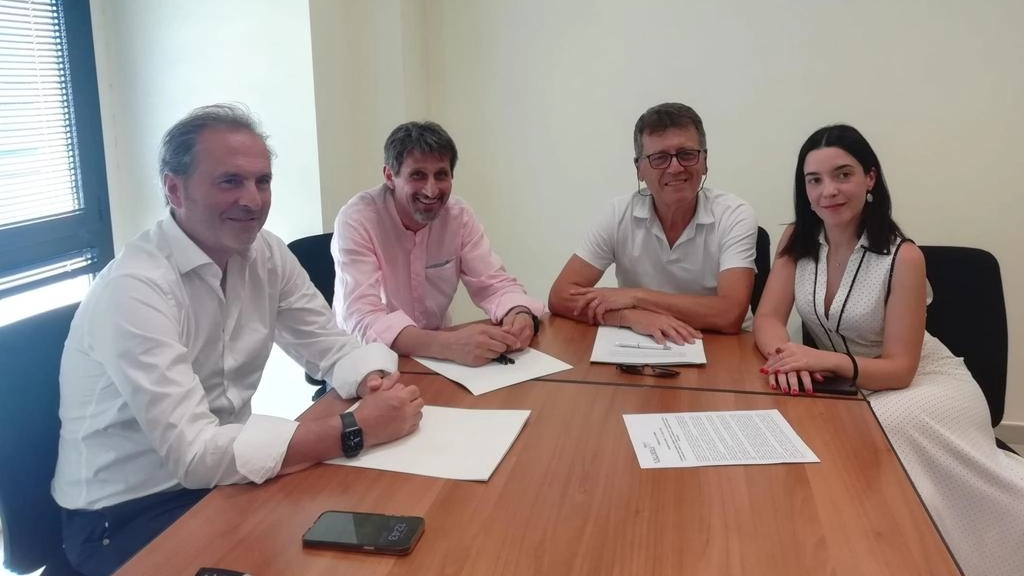 Firmata l’intesa tra le due realtà: verso una cabina di regia unica "Per concretizzare progetti che offrano un valore aggiunto alla comunità". Firmata l’intesa tra le due realtà: verso una cabina di regia unica "Per concretizzare progetti che offrano un valore aggiunto alla comunità".
