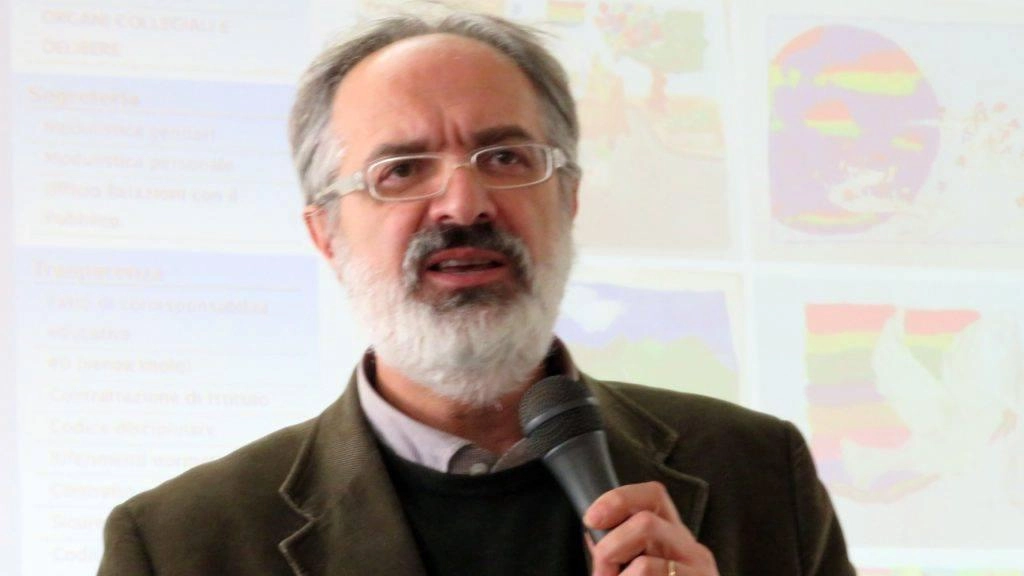 Luca Gaggioli, dirige l’Istituto Comprensivo Bonaccorso da Montemagno Luca Gaggioli, dirige l’Istituto Comprensivo Bonaccorso da Montemagno