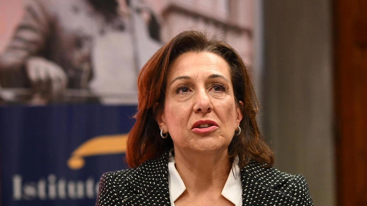 Il presidente del Conservatorio Boccherini, avvocato Maria Talarico, risponde alle dichiarazioni di Baldini e Lazzarini, denunciando presunte offese sessiste e chiedendo scuse da quest'ultimo. Il presidente del Conservatorio Boccherini, avvocato Maria Talarico, risponde alle dichiarazioni di Baldini e Lazzarini, denunciando presunte offese sessiste e chiedendo scuse da quest'ultimo.