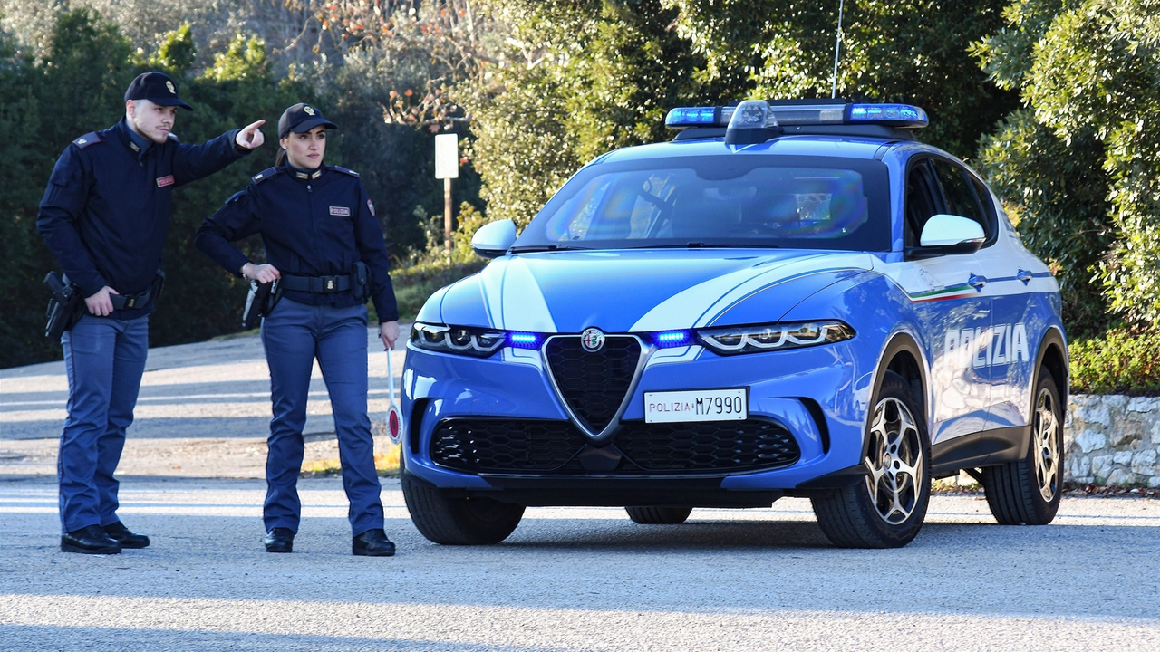 Intervenuta la Polizia Intervenuta la Polizia