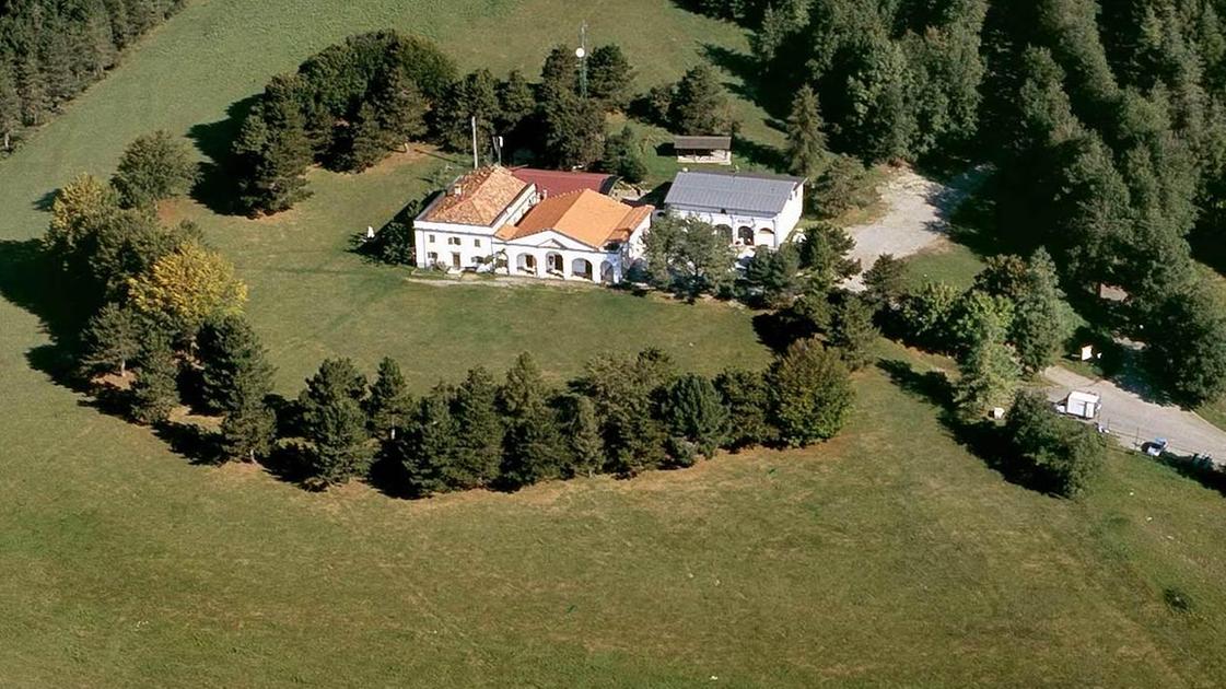 Fiabe nel prato. Torna l’evento per tutte le età Fiabe nel prato. Torna l’evento per tutte le età