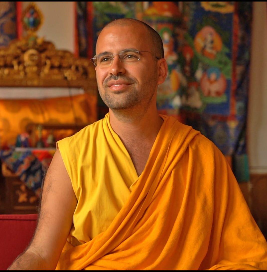La parola del maestro buddista: ‘La meditazione può aiutare. E’ possibile la pace interiore’ La parola del maestro buddista: ‘La meditazione può aiutare. E’ possibile la pace interiore’