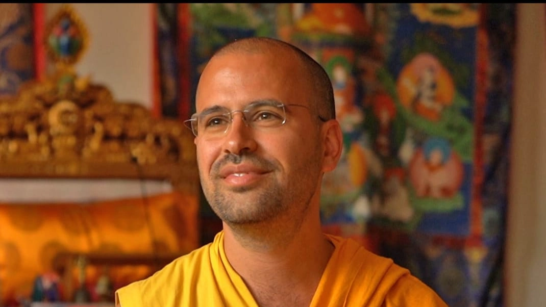 Lama Michel Rinpoche, guida spirituale e maestro buddhista nato a San Paolo nel 1981, autore del libro ‘Dove vai così di fretta? Buddhismo nella vita quotidiana’