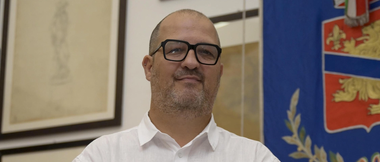Via libera alla variante salva suolo. Caos in aula: l’opposizione se ne va