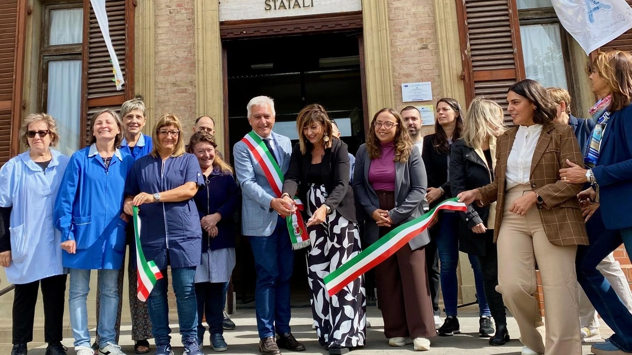 Ieri l’inaugurazione del nuovo plesso della scuola Masih a Certaldo Ieri l’inaugurazione del nuovo plesso della scuola Masih a Certaldo