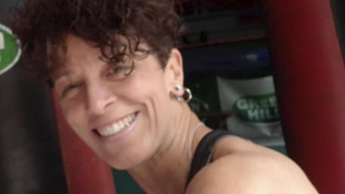Giovane senese rischia di affogare. Ex campionessa di pugilato lo salva Giovane senese rischia di affogare. Ex campionessa di pugilato lo salva