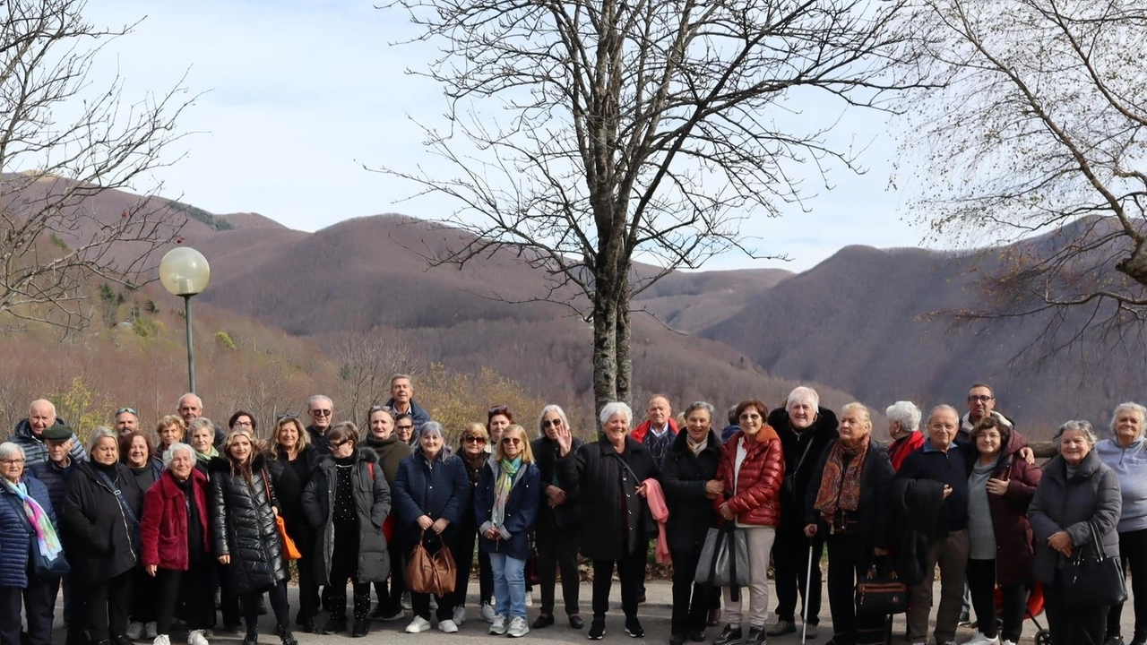 I partecipanti al pellegrinaggio a San Pellegrino in Alpe con la parrocchia di Castagnola I partecipanti al pellegrinaggio a San Pellegrino in Alpe con la parrocchia di Castagnola