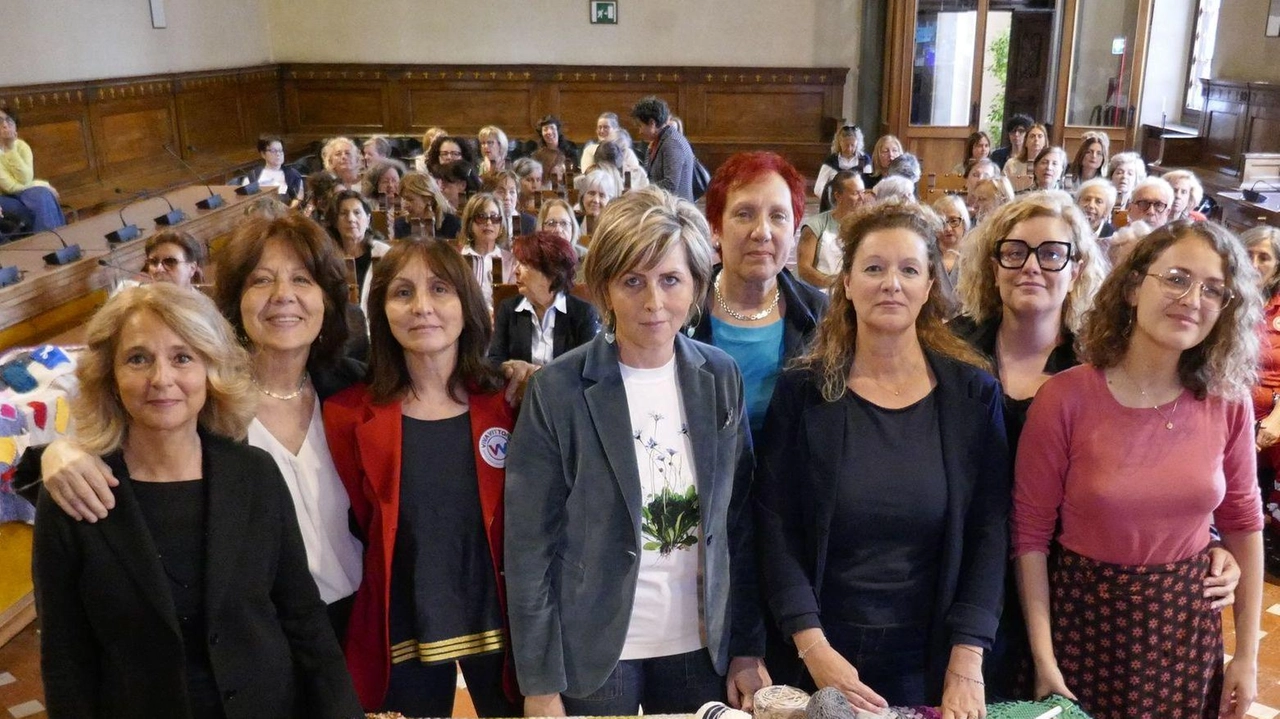 Il progetto nato dall’associazione Viva Vittoria: "Mettiamoci al lavoro" . Il progetto nato dall’associazione Viva Vittoria: "Mettiamoci al lavoro" .