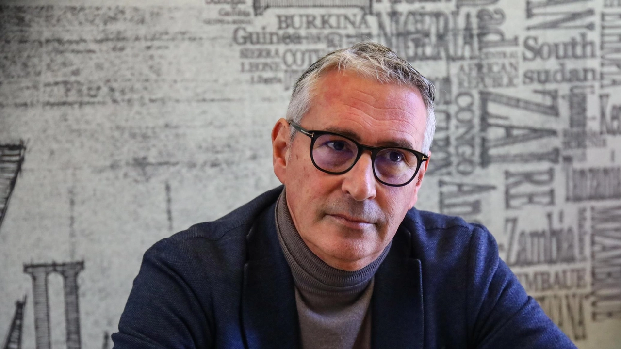 Il consigliere di opposizione Pardo Cellini ha criticato la mancanza di programmazione per quanto riguarda gli investimenti di ristrutturazione in Certaldo Alto Il consigliere di opposizione Pardo Cellini ha criticato la mancanza di programmazione per quanto riguarda gli investimenti di ristrutturazione in Certaldo Alto