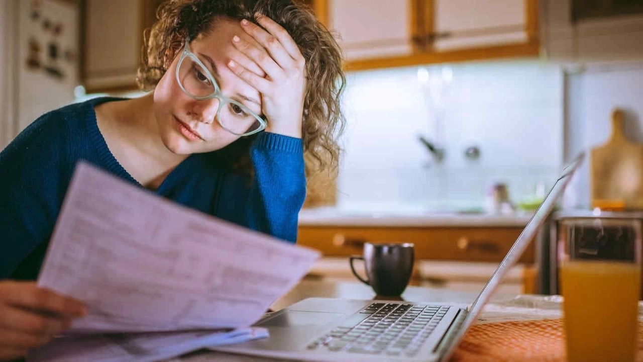 Al via il Bonus idrico integrativo 2025 per le famiglie della Valbisenzio in difficoltà economica. Dal 19 maggio al 9... Al via il Bonus idrico integrativo 2025 per le famiglie della Valbisenzio in difficoltà economica. Dal 19 maggio al 9...