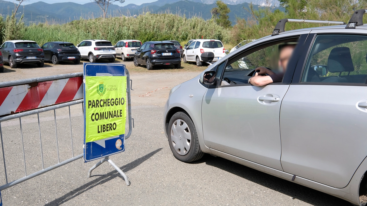 Indagine su condizione parcheggi spiagge dei litorali di Ameglia e Sarzana - Parcheggio libero Marinella
